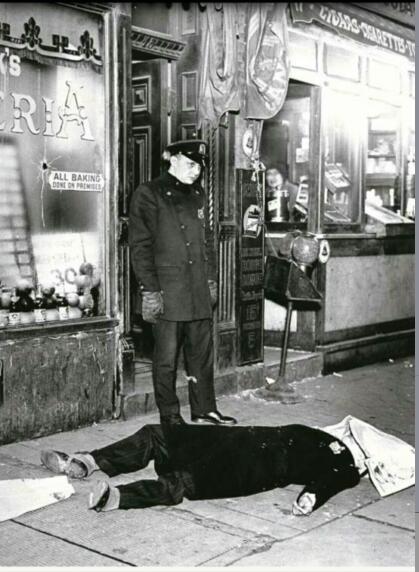 高清老照片: 上世纪黑帮横行的美国社会