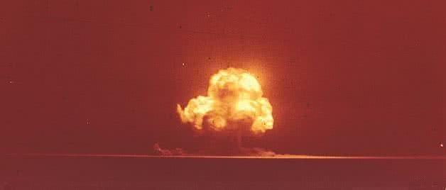 原子弹爆炸后, 日本军部根本不慌, 准备继续战争