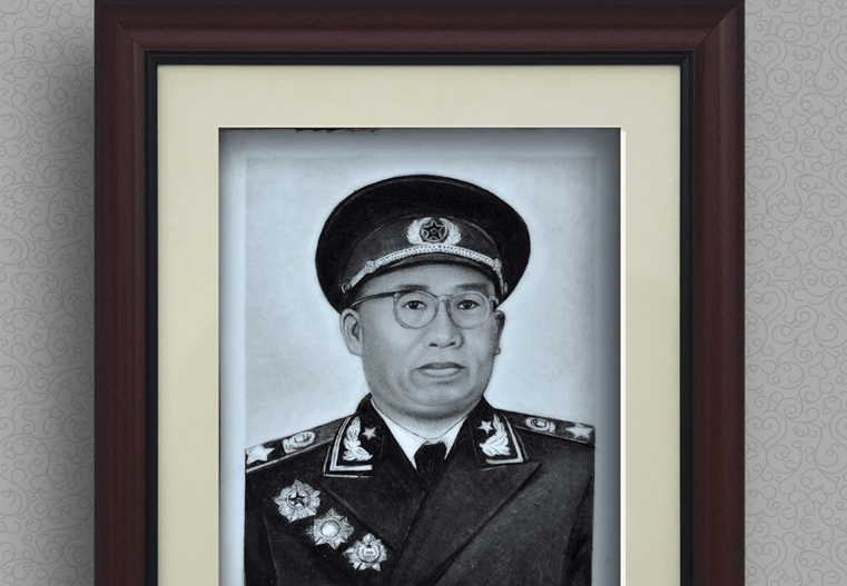 中将死后毛主席做媒, 元帅娶了中将的妻子, 结果中将死而复生