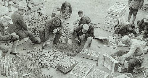 八路军造的手榴弹, 常常一个人也炸不死