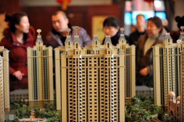 房企“肉搏战”还没开始, 这两个城市房价已跌30%, 提前入冬!