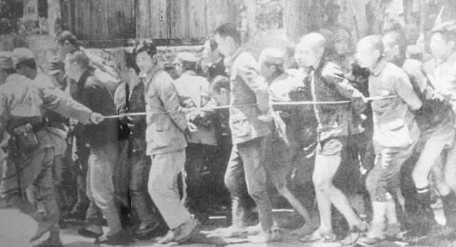 日军屠刀下的中国百姓, 死亡面前没有一丝畏惧, 最后一张最美