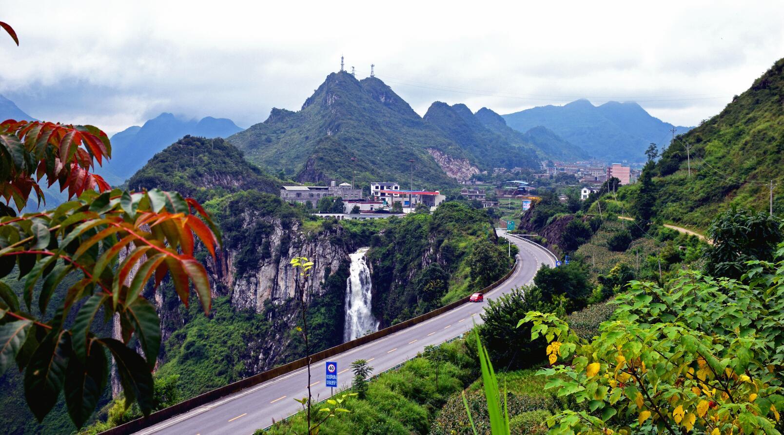 徒步旅行者的天堂——贵州坝陵河峡谷 徒步旅行者的天堂——贵州坝陵河峡谷