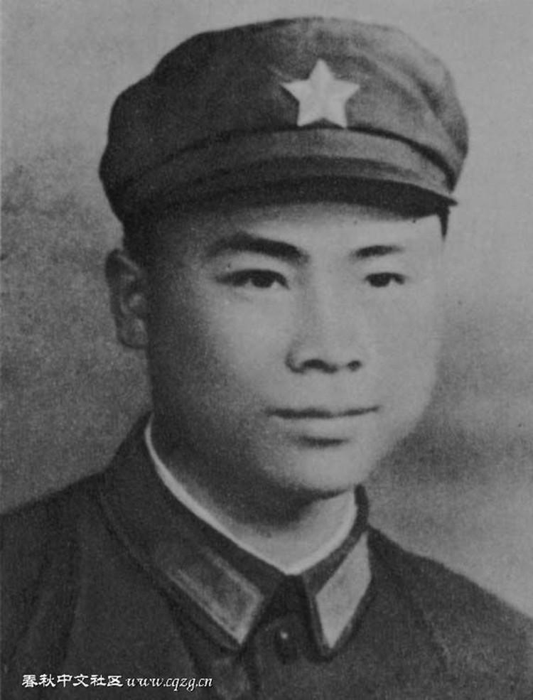 对越自卫反击战英雄谱: 对越自卫反击战中牺牲的一级战斗英雄们