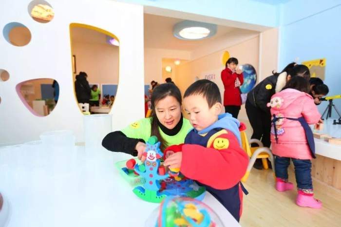 一份给幼师最好的春节礼物, 党中央发文直击提高教师地位待遇!