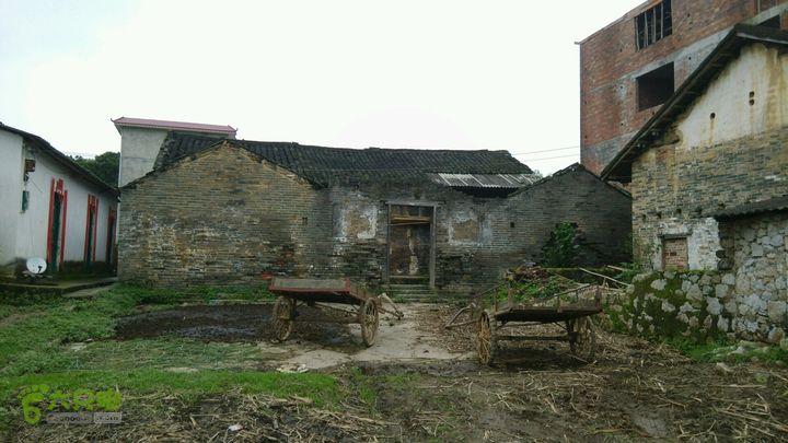 长久不住人的房子为什么更容易残破