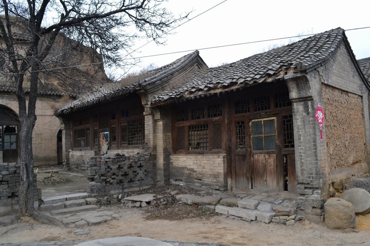 长久不住人的房子为什么更容易残破