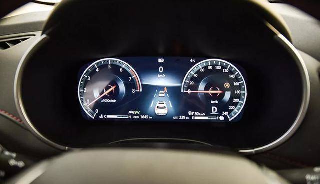 三十岁成家立业，长安新CS55撑起事业与家庭