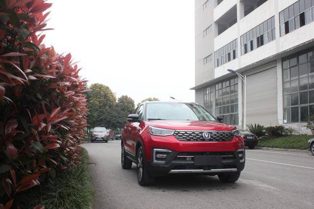 三十岁成家立业，长安新CS55撑起事业与家庭