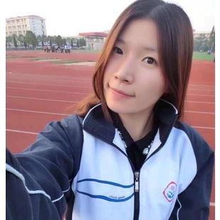 《最炫小苹果》钢琴版 演奏:胡书涵&薛佳