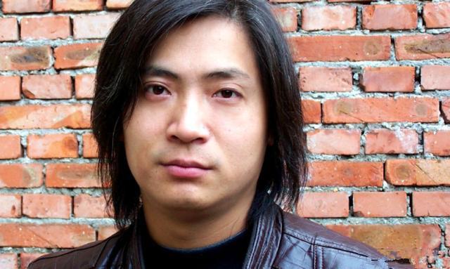 王宝强赵丽颖被导演嘲笑为没文化的农村人, 该导演一直想娶马蓉为妻