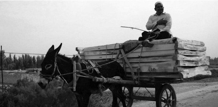 开国上将下乡办事, 却被上了手铐, 对方还是小县长