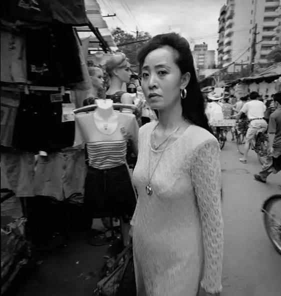 1992年的成都是什么样子, 那时候的妹子穿的真潮