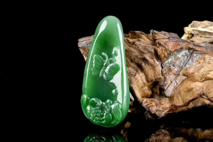 别具魅力的碧玉, 和田玉中的潜力股