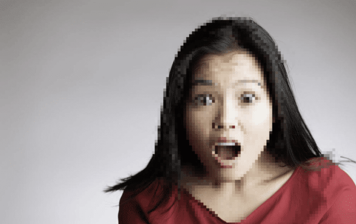 26岁“老姑娘”被迫相亲, 故意打扮变丑, 见到男方我哈哈大笑