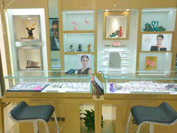 医学验光 科学配镜 驻马店舒视康眼镜让消费者即刻拥有精彩视界