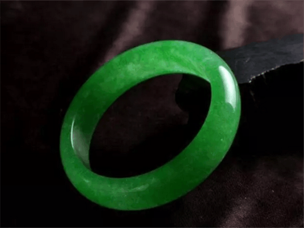 这些玉根本不是玉, 你被骗了吗?