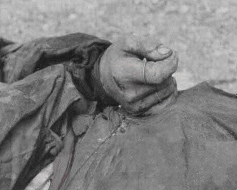 对越自卫反击战珍贵照片, 最后一张场面让人心痛!