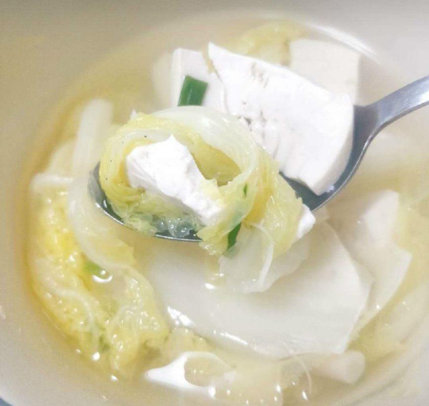 「」减肥期间，吃这些帮你增加饱腹感！别再饿着肚子减肥！