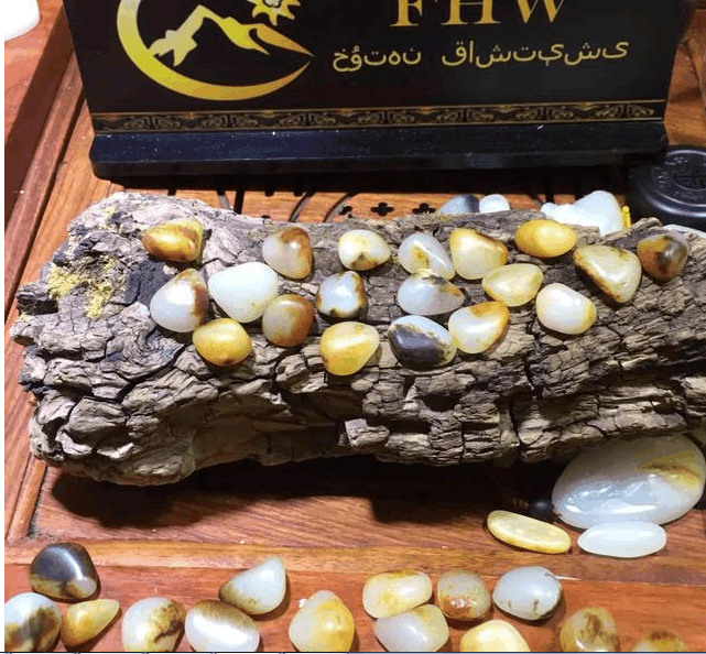 和田玉作假, 以次充好屡见不鲜! 怎样区别真假? 什么样的和田玉值得买?