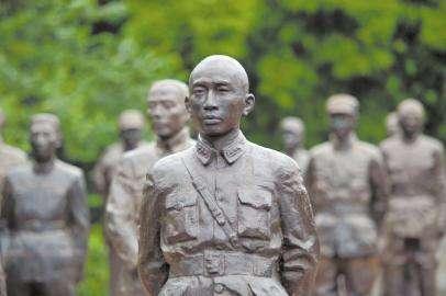 四川的榜样, 抗战殉国的川军最高将领, 现在渐渐的被人遗忘