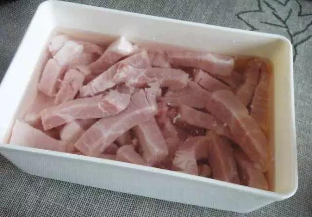 这些食物不要直接用水洗, 反而越洗越脏, 快告诉身边的人