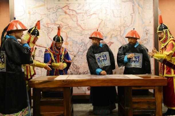 太平天国大决战时, 李秀成二十五万大军为何解救不了天京?