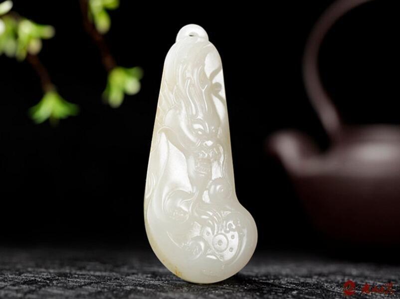 玉侠细说: 玩和田玉的误区? 重古不中今、重皮不重肉