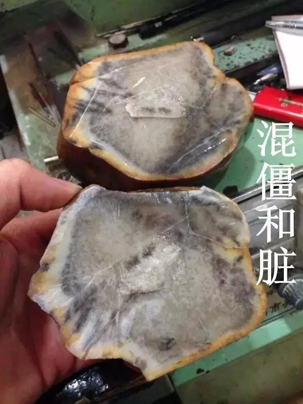 市场上几百上千的和田玉籽料都是什么