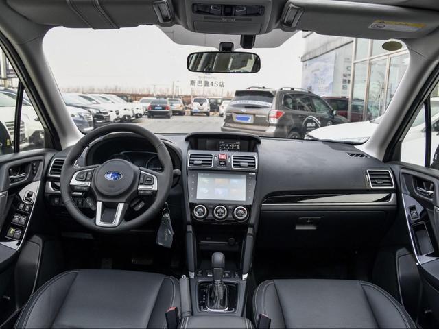 中型SUV, 豪华品牌, 全时四驱油耗7L, 售价22万起