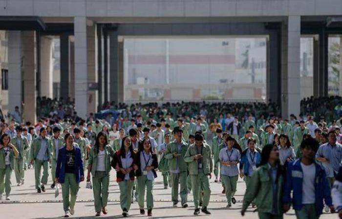 为什么越来越多的工厂面临倒闭? 内部员工说出了这3点原因