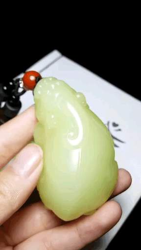 和田黄玉——新疆黄口料