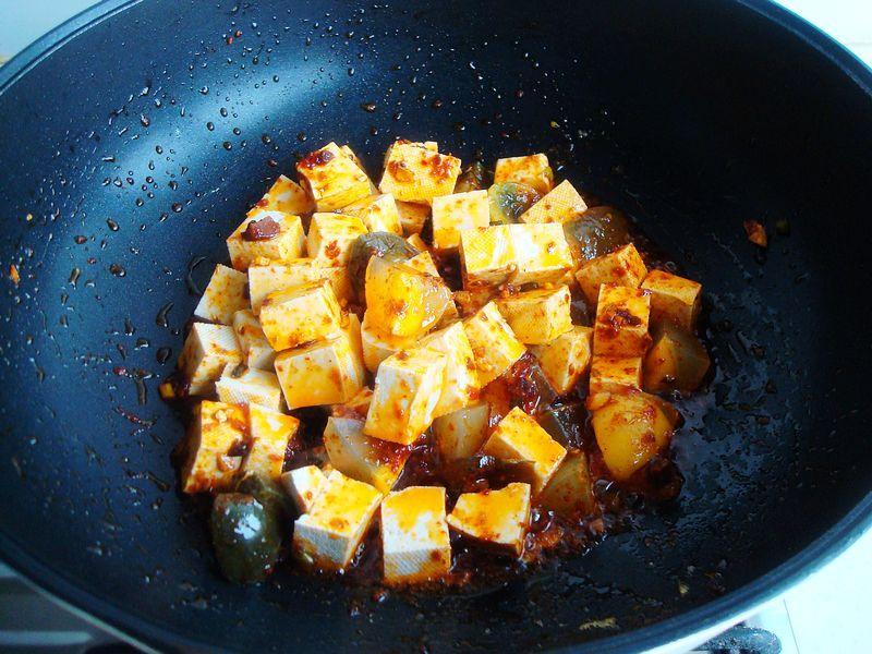 开胃又下饭的皮蛋烧豆腐 开胃又下饭的皮蛋烧豆腐