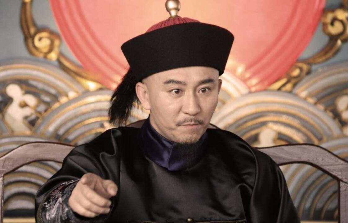 他是《康熙王朝》中最聪明的人, 早就知道胤禛才是皇帝最中意的人
