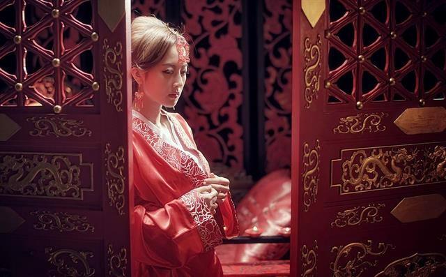 “寡妇门前是非多”的由来, 你知道上半句是什么吗?