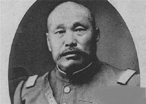 国民党上将屠杀5000俘虏, 不用枪, 只用刀砍脑袋