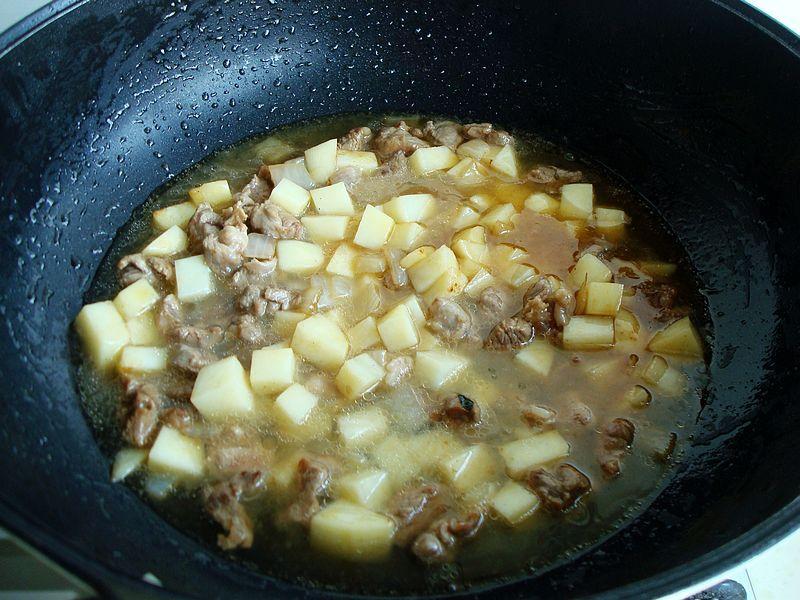 【7月灶台】新疆哈萨克族的家常菜库尔达克