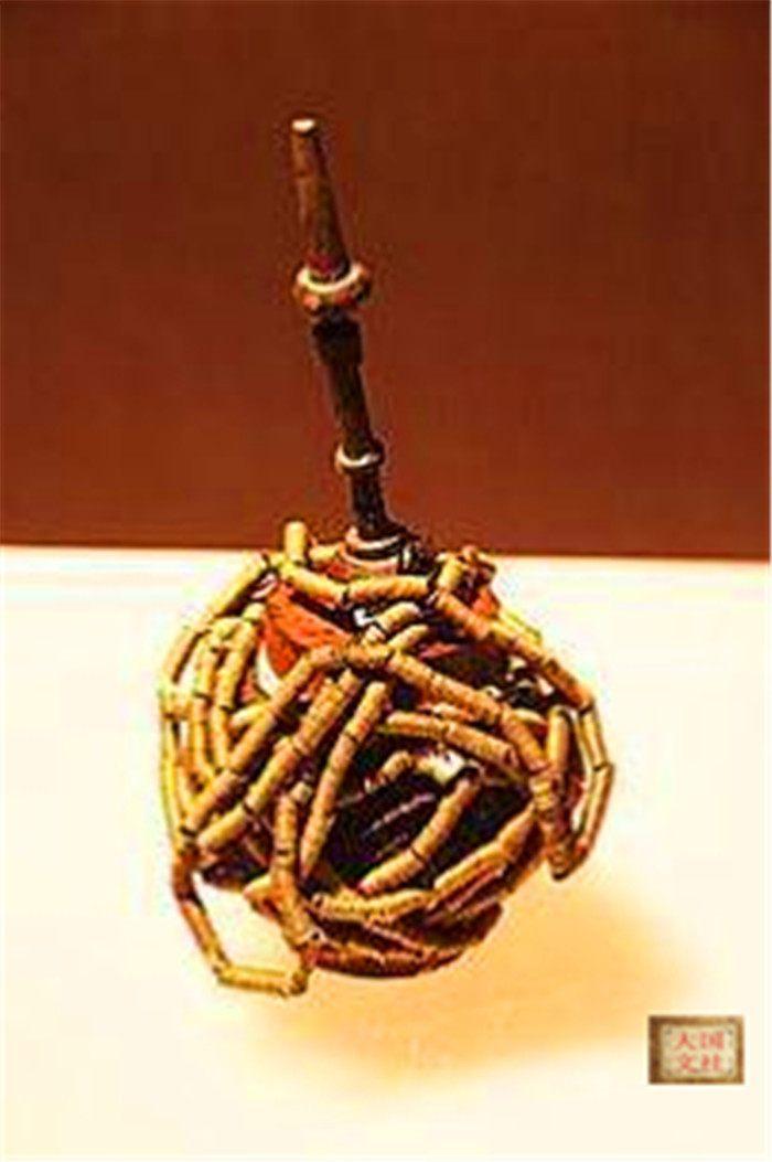 这些乱入的古代文物, 你们是不是走错了片场, 请做一个正经文物