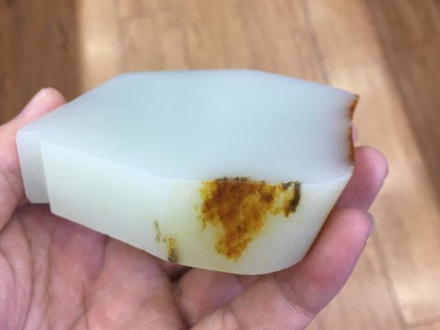 任性! 赌石赌出2500万巨债