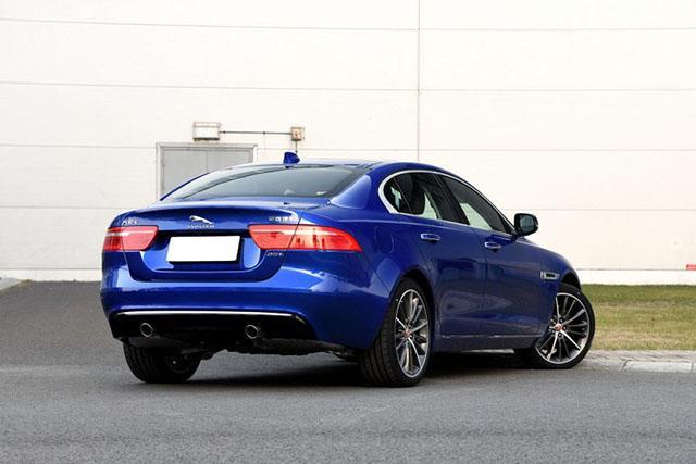 买迈腾后悔了，捷豹新车上市不到半年优惠11万，22万还买ATS