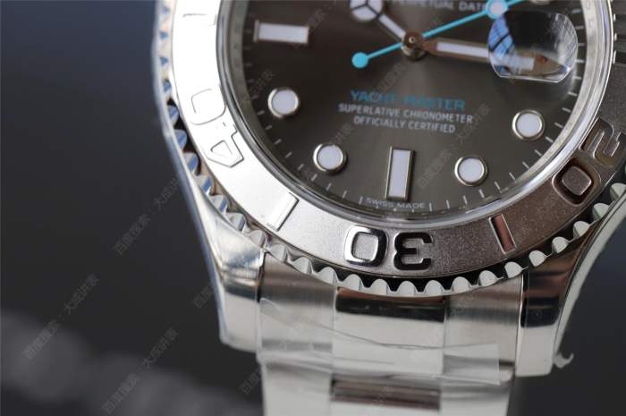 大成讲表:jf劳力士游艇名仕-陪你下水的首选