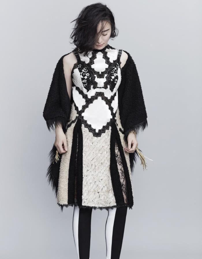 她出道23年零绯闻, 被蒋勤勤插足46岁未嫁, 气质胜过蒋勤勤!