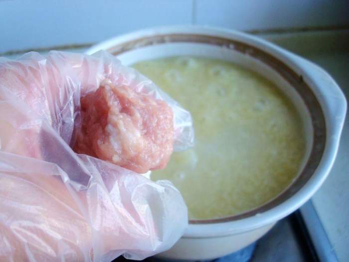 春季养生又养胃的小米汆丸子 春季养生又养胃的小米汆丸子