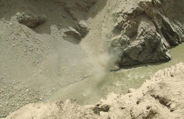 玉侠揭秘: 关于新疆和田玉籽料枯竭的传言是真是假