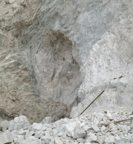 且末料开采是实记, 挖玉不易, 且行且珍惜