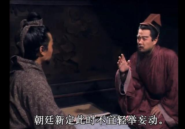 西凉刺史董卓不过区区五万人马, 为什么都奈何不得他?