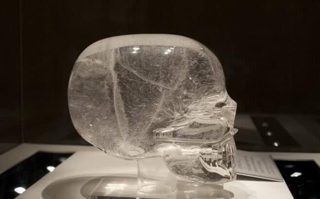 玛雅水晶头颅, 13颗头颅放在一起会说话?