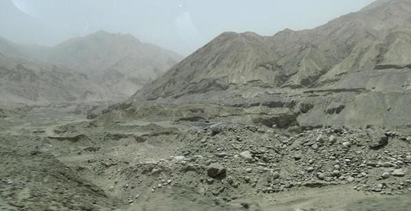 玉侠揭秘: 关于新疆和田玉籽料枯竭的传言是真是假