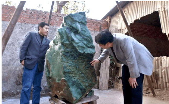 最新消息!!和田玉身价暴涨 商家忧心市场面临崩盘