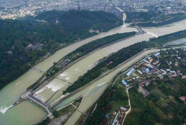 秦朝那时候留下一个伟大工程, 地震都无法摧毁, 至今造福中国人